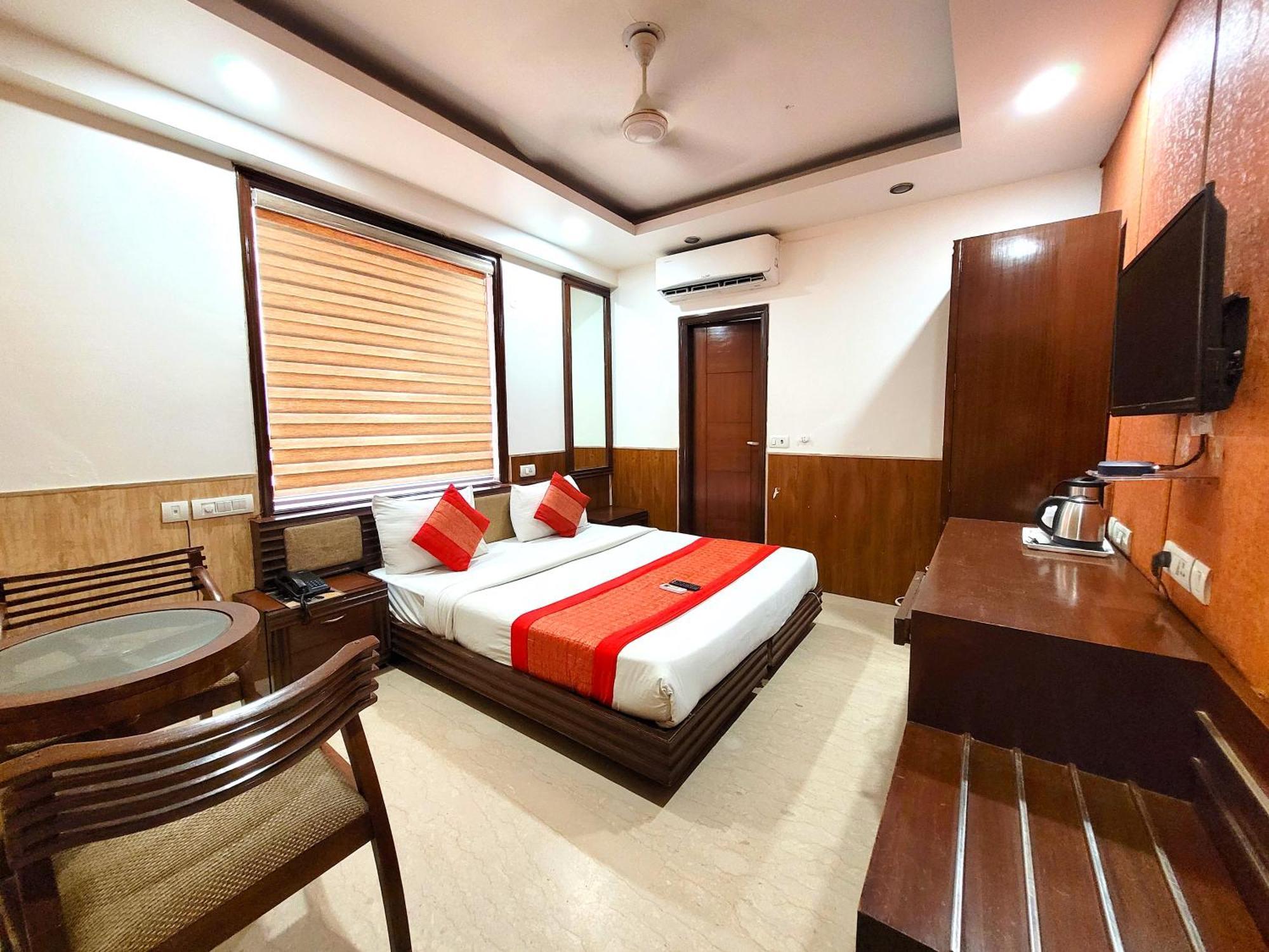Hotel The Daanish Residency - Karol Bagh Nova Deli Exterior foto