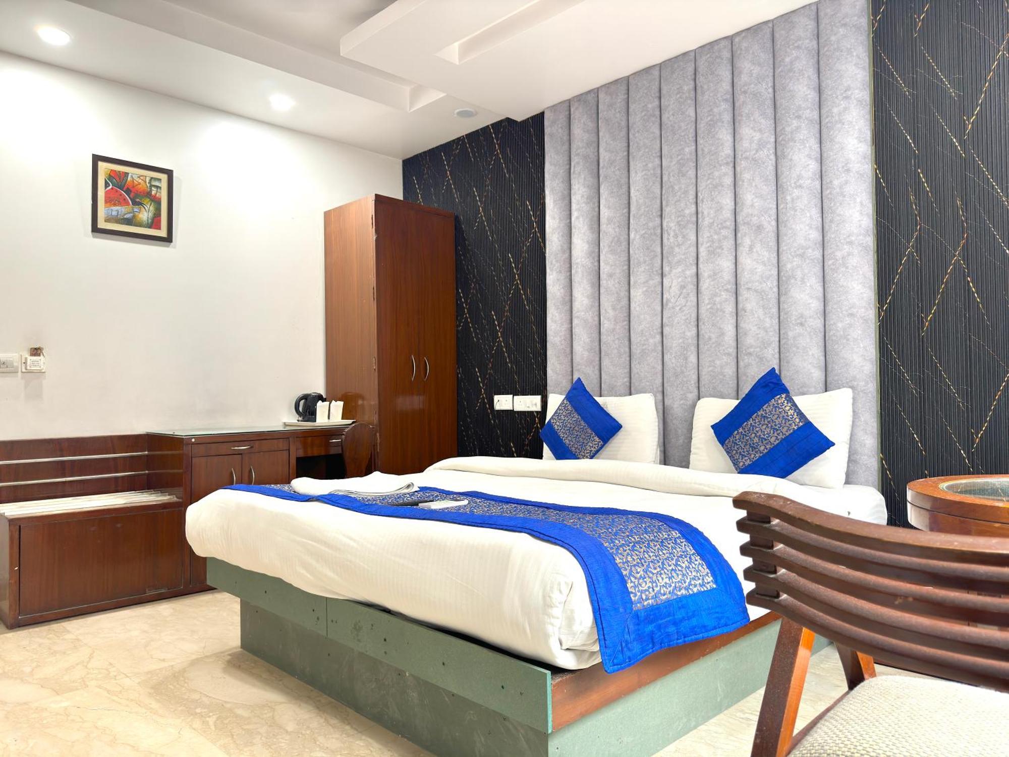 Hotel The Daanish Residency - Karol Bagh Nova Deli Exterior foto